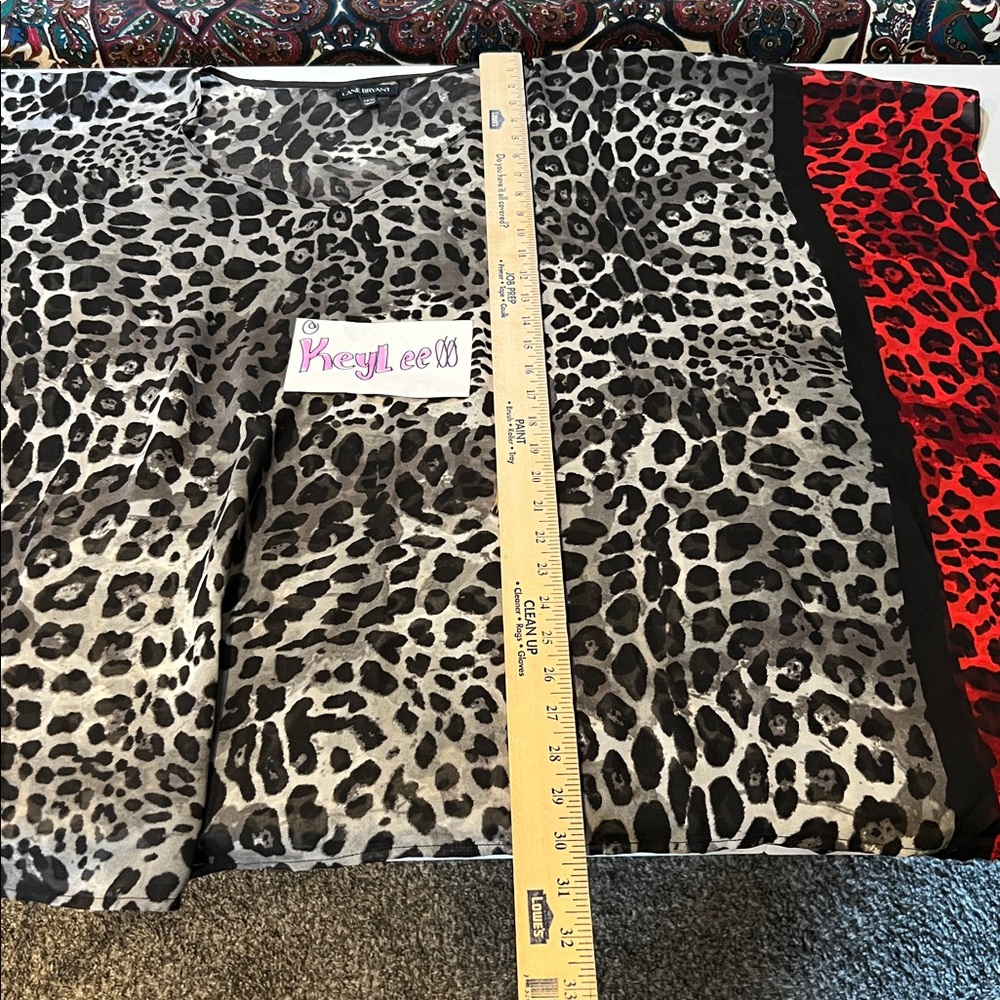 #128. 4/$32-Lane Bryant sheer poncho. 22/24. 2x - Picture 4 of 9